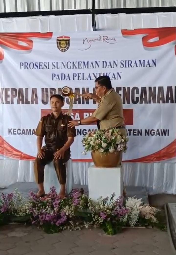 Desa Budug :   Lantik Kaur Perencanaan